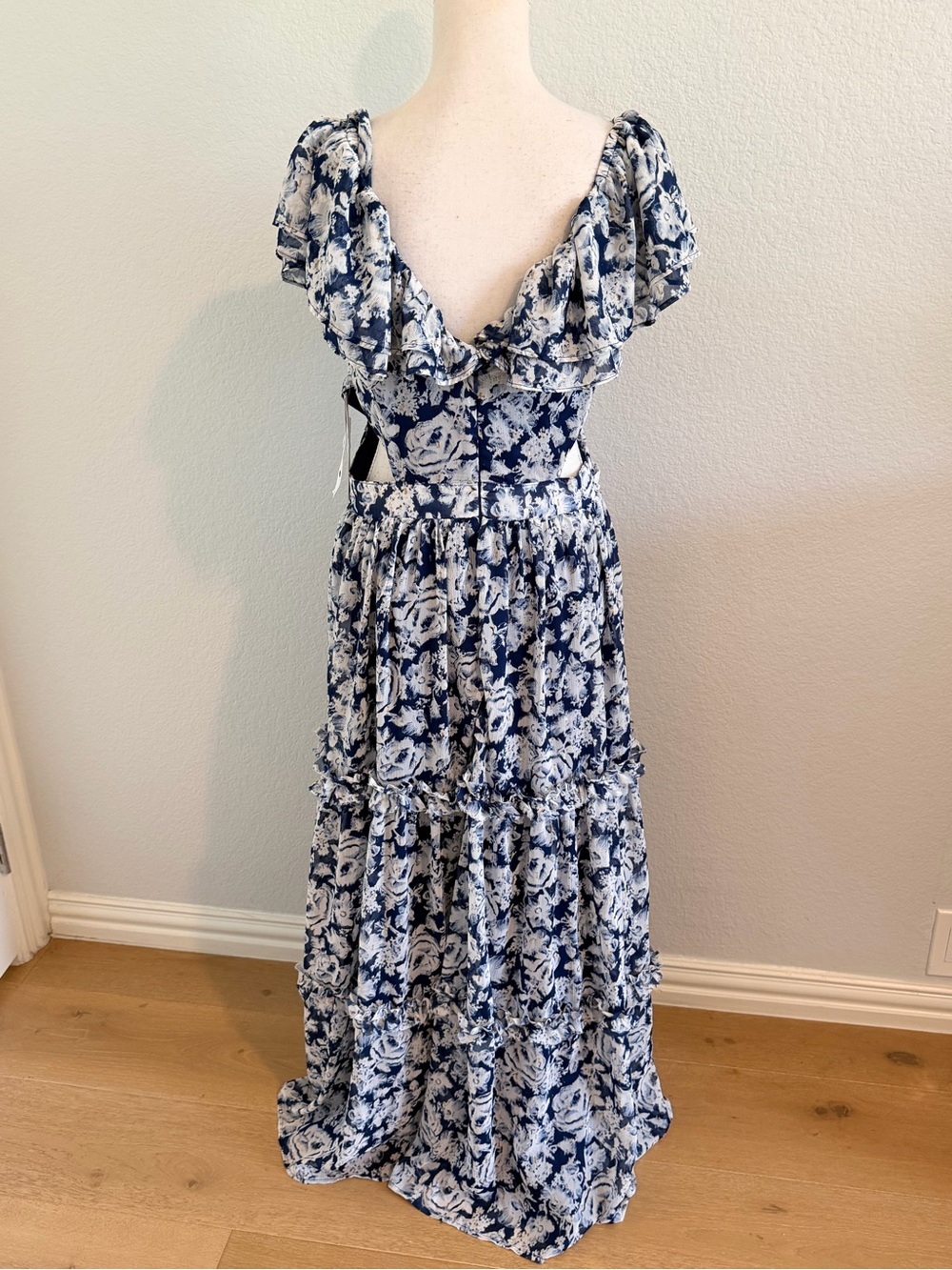 Aqua Navy and White Floral Maxi Dress - Picture 3 of 5